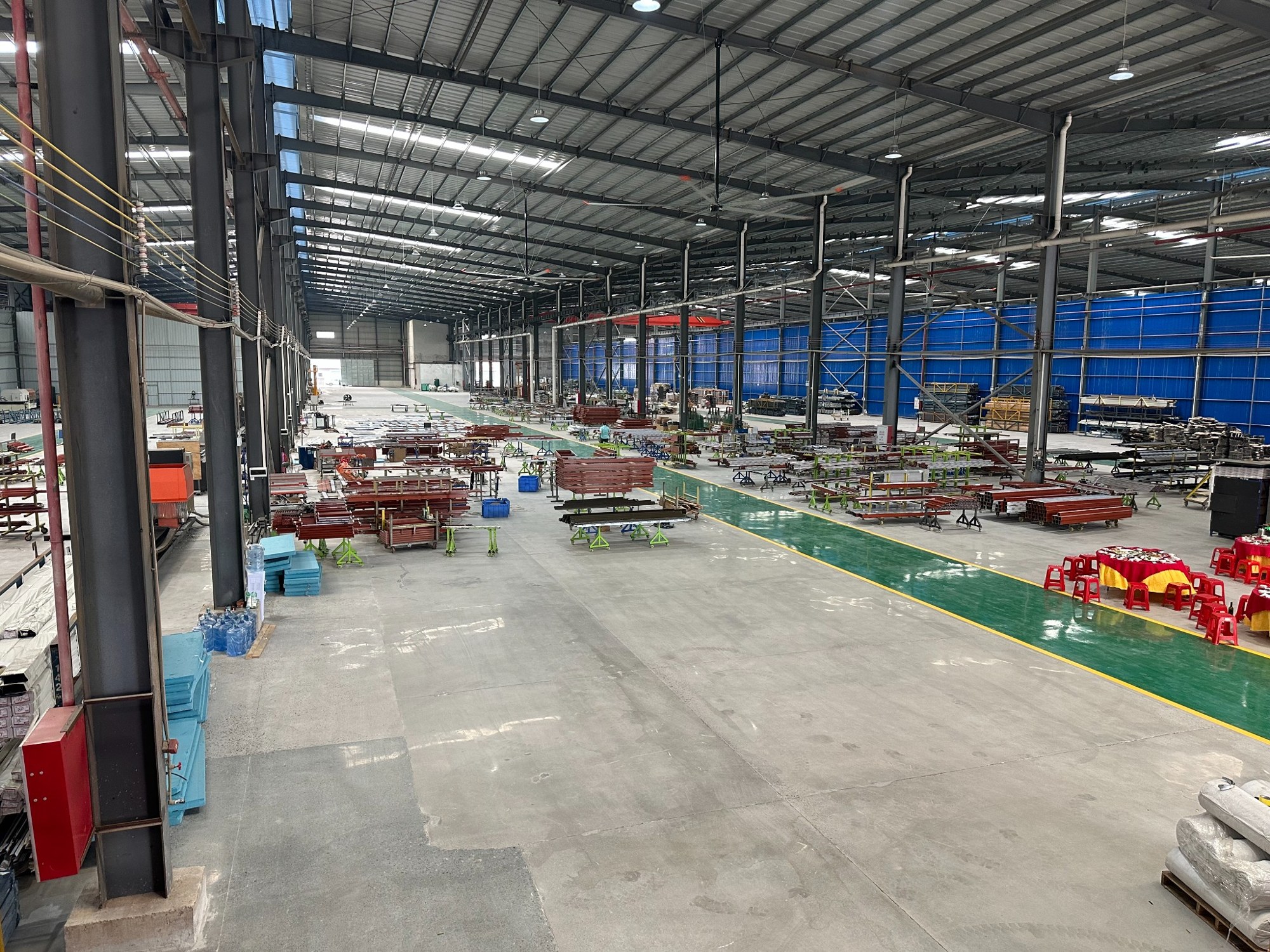 Wide view of production workstations inside the Foshan factory